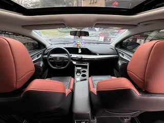 Changan Eado 2023 PLUS Version de plaisir Baleine bleue NE 1.4T GDI DCT Finition premium extérieur photo 9 Changan Eado 2023 PLUS Version de plaisir Baleine bleue NE 1.4T GDI DCT Finition premium extérieur photo 9