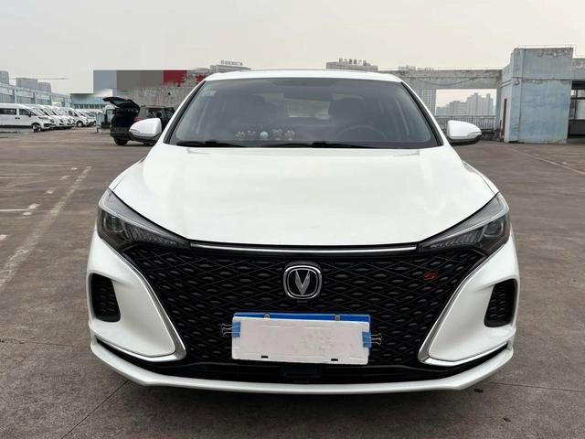 Changan Eado 2020 PLUS Blue whale NE 1.4T GDI Automatic Flagship exterior photo 3