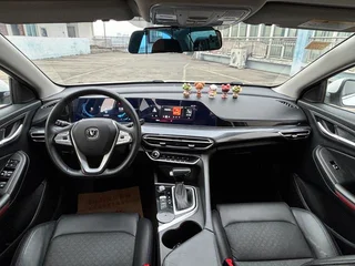 Changan Eado 2020 PLUS Blue whale NE 1.4T GDI Automatic Flagship interior photo 13