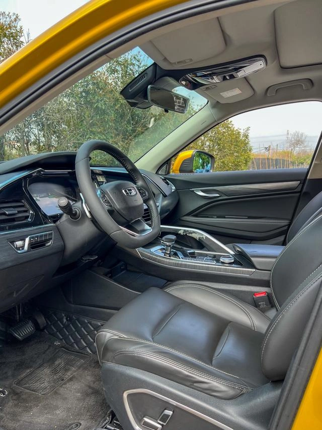 Geely Xingyue 2019 350T Shining Star interior photo 12