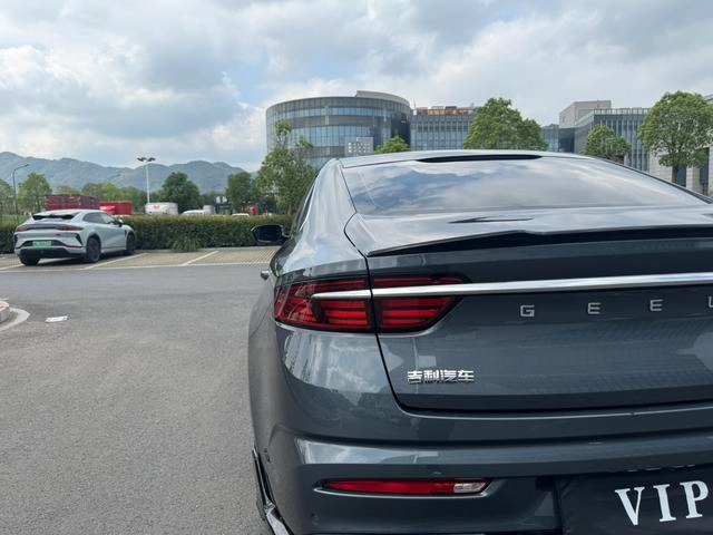 Geely Preface 2023 1.5T Kunlun Edition exterior photo 8