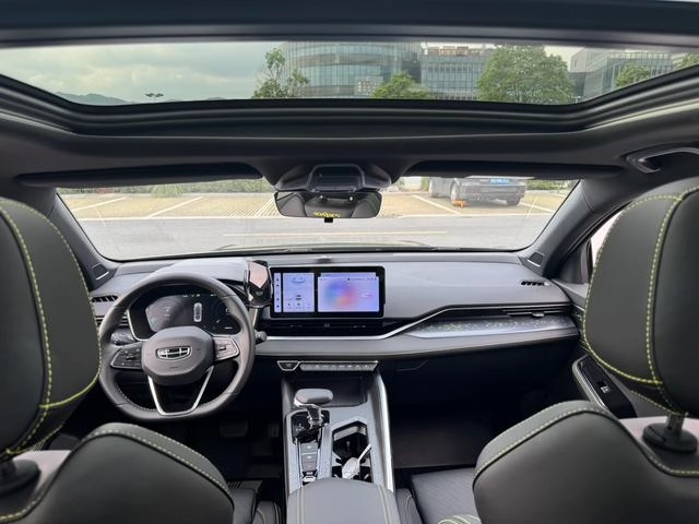 Geely Preface 2023 1.5T Kunlun Edition interior photo 16