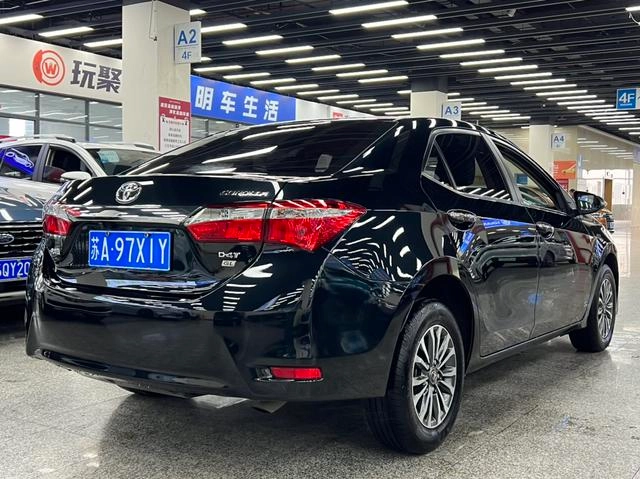Toyota Corolla 2017 Restyling 1.2T S-CVT GL country V interior photo 10 Toyota Corolla 2017 Restyling 1.2T S-CVT GL country V interior photo 10