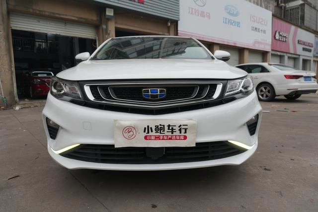 Geely Emgrand GL 2018 1.4T Automatic Distinguished Zhilian Type exterior photo 2 Geely Emgrand GL 2018 1.4T Automatic Distinguished Zhilian Type exterior photo 2