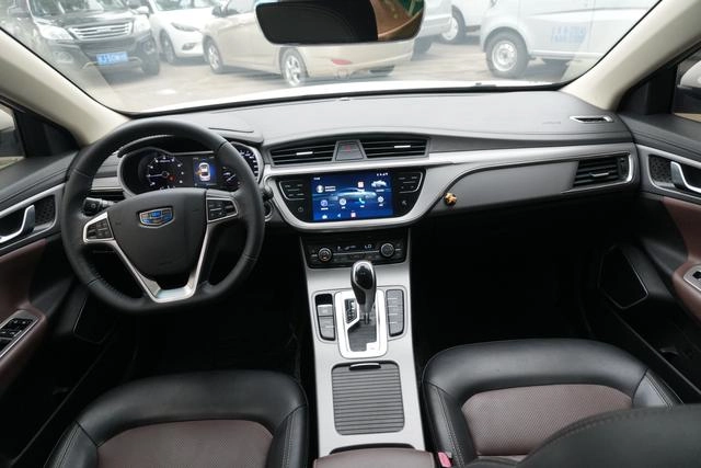 Geely Emgrand GL 2018 1.4T Automatic Distinguished Zhilian Type interior photo 7 Geely Emgrand GL 2018 1.4T Automatic Distinguished Zhilian Type interior photo 7
