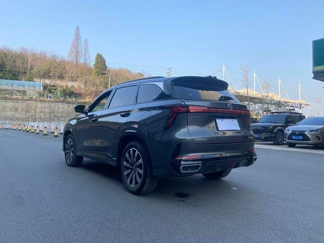 Changan CS75 Plus 2023 Third generation 1.5T Automatic Luxury Model exterior photo 7 Changan CS75 Plus 2023 Third generation 1.5T Automatic Luxury Model exterior photo 7