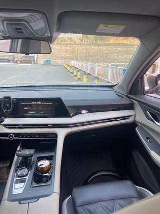 Changan CS75 Plus 2023 Third generation 1.5T Automatic Luxury Model interior photo 14 Changan CS75 Plus 2023 Third generation 1.5T Automatic Luxury Model interior photo 14