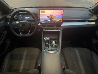 Geely Preface 2026 2.0T Oriental Yao Haohan Edition interior photo 13