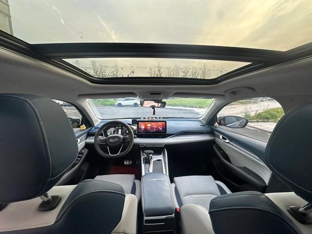 Geely Preface 2021 2.0T Premium Trim interior photo 9 Geely Preface 2021 2.0T Premium Trim interior photo 9