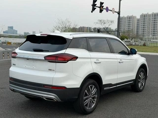 Geely Boyue 2020 1.8TD DCT Sabiduría PRO interior foto 7