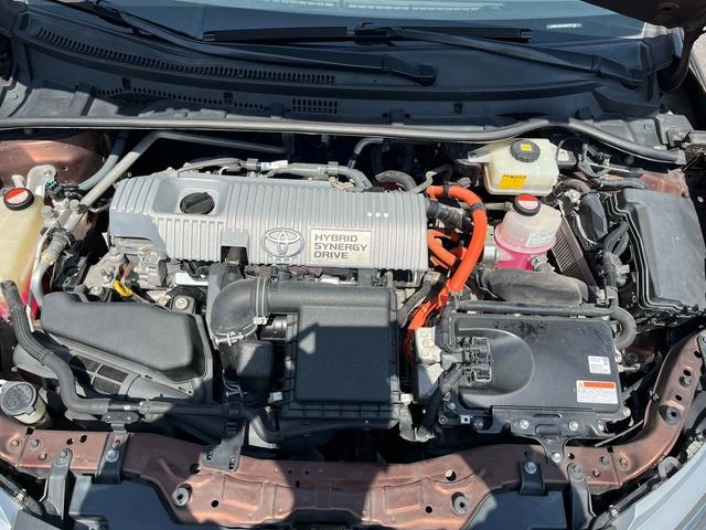 Toyota Levin 2016 Doble motor 1.8H GS CVT Edición Elite Skylight interior foto 12 Toyota Levin 2016 Doble motor 1.8H GS CVT Edición Elite Skylight interior foto 12