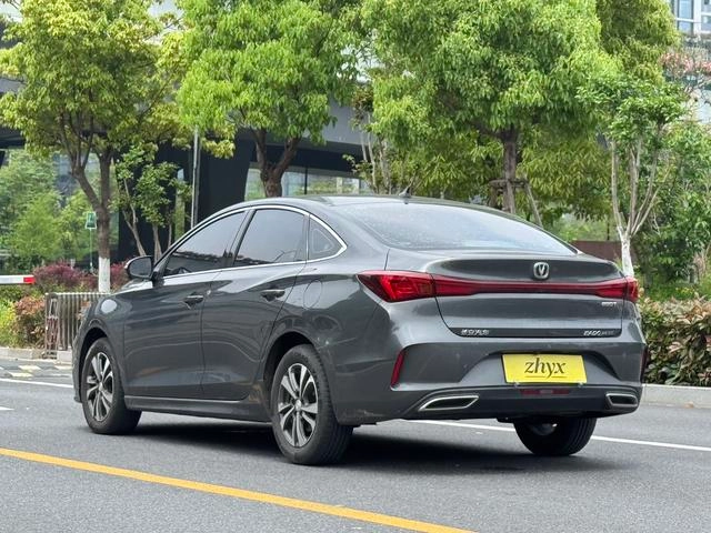 Changan Eado 2023 PLUS Enjoyment Edition Blue whale NE 1.4T GDI DCT Premium Trim exterior photo 5