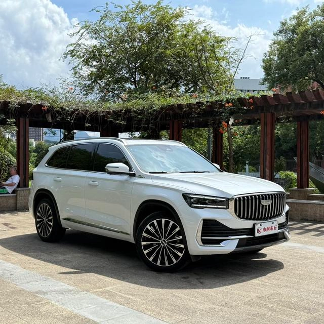 Geely Monjaro 2025 2.0TD Gaogong automatique à deux roues motrices Dongfang Yao remporte la version étoile extérieur photo 2