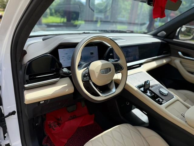 Geely Monjaro 2025 2.0TD Gaogong automatique à deux roues motrices Dongfang Yao remporte la version étoile intérieur photo 11