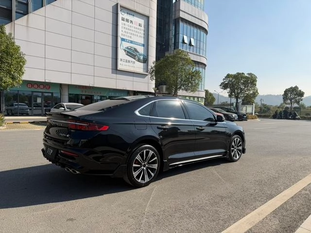 Geely Preface 2025 1.5T Oriental Yao Kunlun Edition exterior photo 5