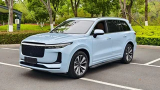 Li Auto ONE 2020 extended range 6 Seat plate