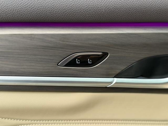 Geely Monjaro 2025 2.0TD High-power automatic two-wheel drive oriental obsidian star version interior photo 20