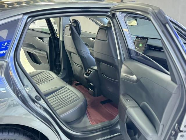 Changan Lamore 2023 1.5T GDI Automatic pilot type interior photo 11