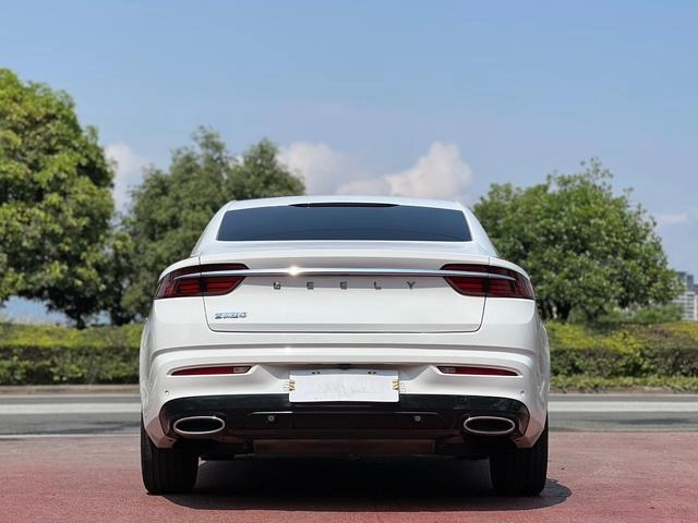 Geely Preface 2021 2.0T Premium Trim exterior photo 4