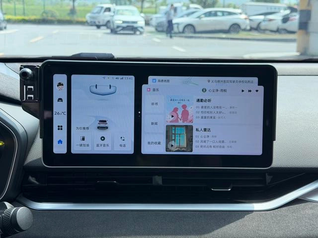 Geely Preface 2024 2.0T Qingyun Edition exterior photo 8