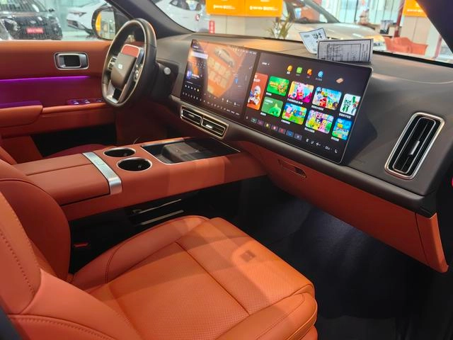 Li Auto L9 2023 Pro version interior photo 7 Li Auto L9 2023 Pro version interior photo 7