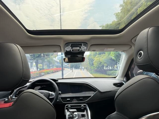 Geely Xingyue 2020 High-energy version 350T Star Control interior photo 18