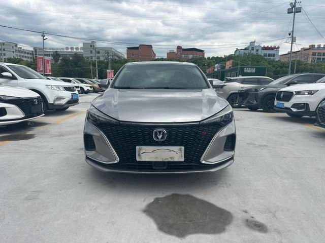 Changan Eado 2020 PLUS Blue whale NE 1.4T GDI Automatic Flagship exterior photo 2