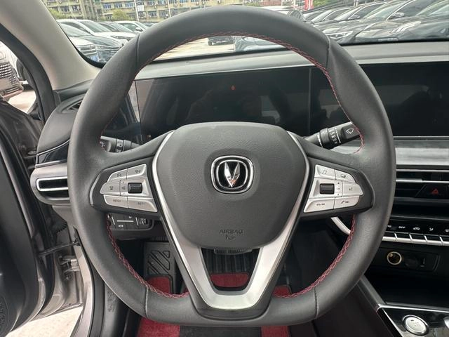 Changan Eado 2020 PLUS Blue whale NE 1.4T GDI Automatic Flagship interior photo 12