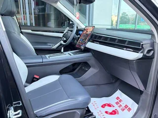Geely Boyue L 2024 1.5TD DCT Version Dragon intérieur photo 10
