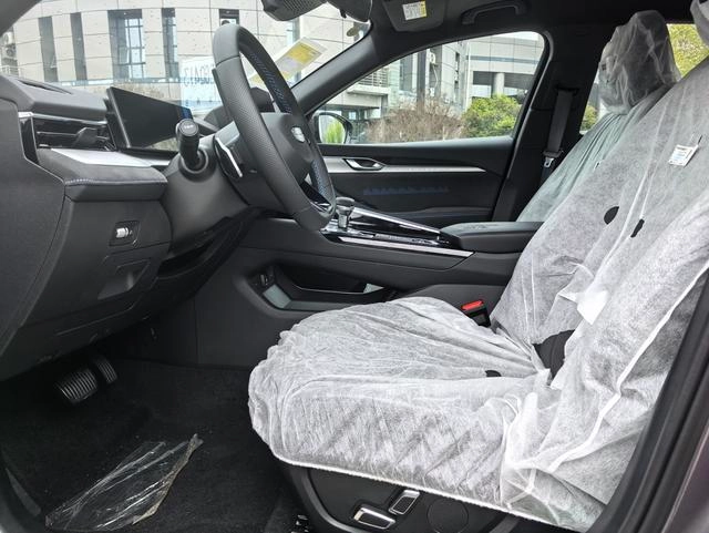 Geely Preface 2025 2.0T Oriental Yao Current Edition exterior photo 4
