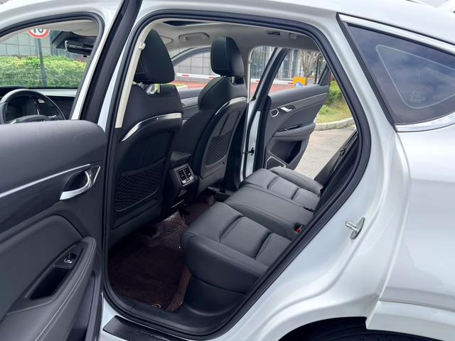 Geely Xingyue 2020 High-energy version 350T Shining Star interior photo 14