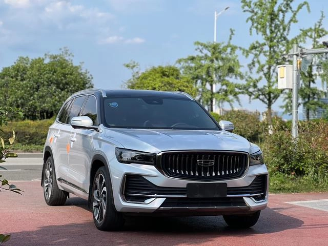 Geely Monjaro 2021 2.0TD High-power automatic four-wheel drive flagship exterior photo 2 Geely Monjaro 2021 2.0TD High-power automatic four-wheel drive flagship exterior photo 2