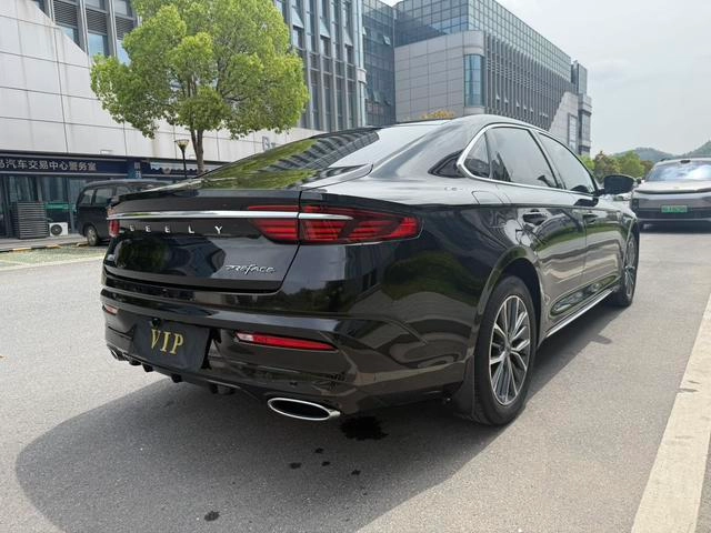 Geely Preface 2021 2.0T Люксовый интерьер фото 7