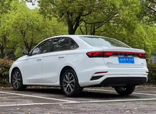 Geely Emgrand 2022 Номер 4 Поколение 1.5L CVT Флагманский экстерьер фото 7