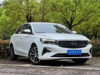 Geely Emgrand 2022 Номер 4 Поколение 1.5L CVT Флагманский интерьер фото 9
