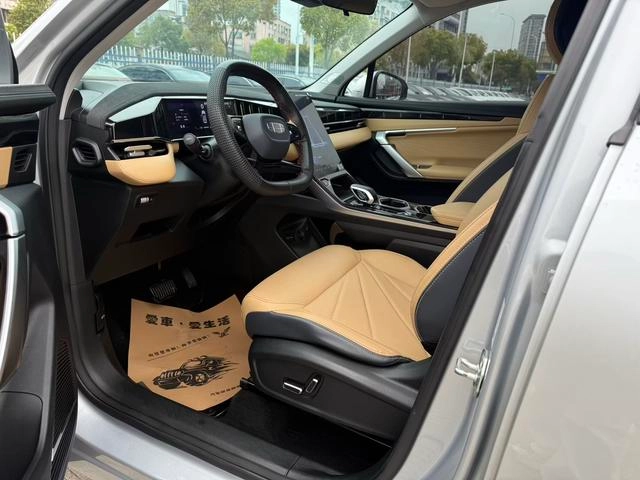 Geely Boyue L 2023 1.5TD DCT Premium Trim exterior photo 8