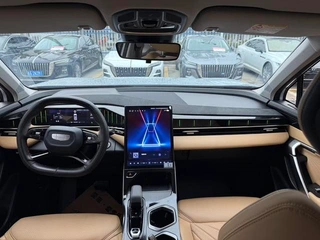 Geely Boyue L 2023 1.5TD DCT Premium Trim interior photo 14