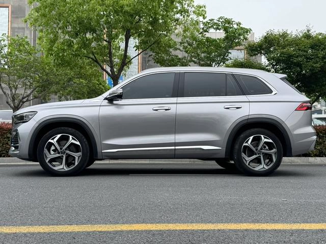 Geely Monjaro 2021 2.0TD DCT EVO Two-wheel drive noble type exterior photo 5 Geely Monjaro 2021 2.0TD DCT EVO Two-wheel drive noble type exterior photo 5