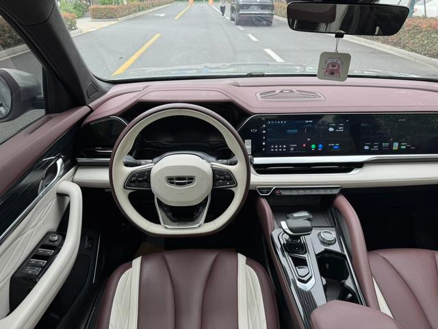 Geely Monjaro 2021 2.0TD DCT EVO Two-wheel drive noble type exterior photo 7 Geely Monjaro 2021 2.0TD DCT EVO Two-wheel drive noble type exterior photo 7