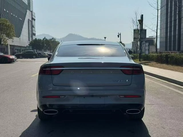Geely Preface 2023 2.0T Premium Trim exterior photo 5