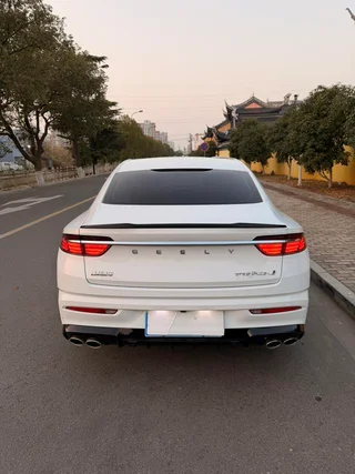 Geely Preface 2025 1.5T Восточный Яо Куньлунь-версия интерьер фото 18