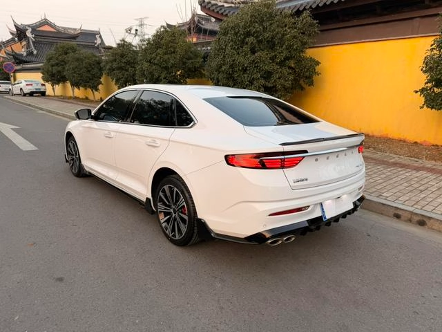 Geely Preface 2025 1.5T Восточный Яо Куньлунь-версия интерьер фото 20