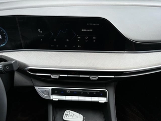 Changan Eado 2023 PLUS Enjoyment Edition Blue whale NE 1.4T GDI DCT Premium Trim interior photo 11