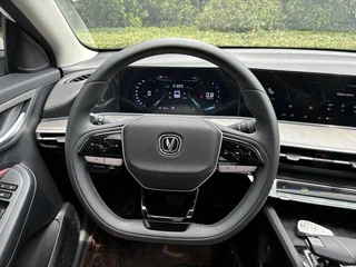 Changan Eado 2023 PLUS Enjoyment Edition Blue whale NE 1.4T GDI DCT Premium Trim interior photo 13