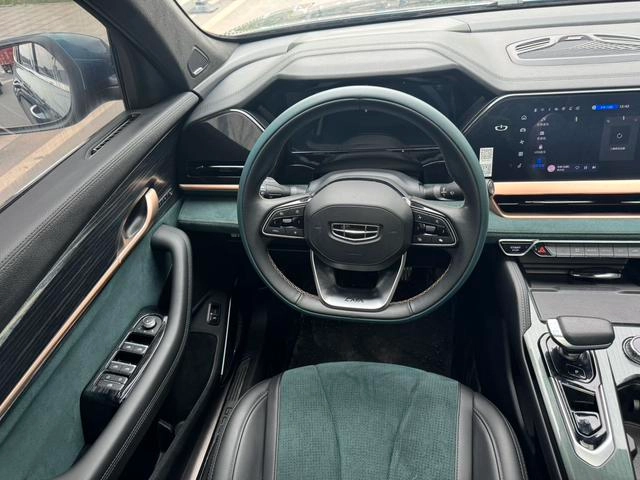 Geely Monjaro 2021 2.0TD DCT EVO Two-wheel-drive Zhizun type interior photo 14