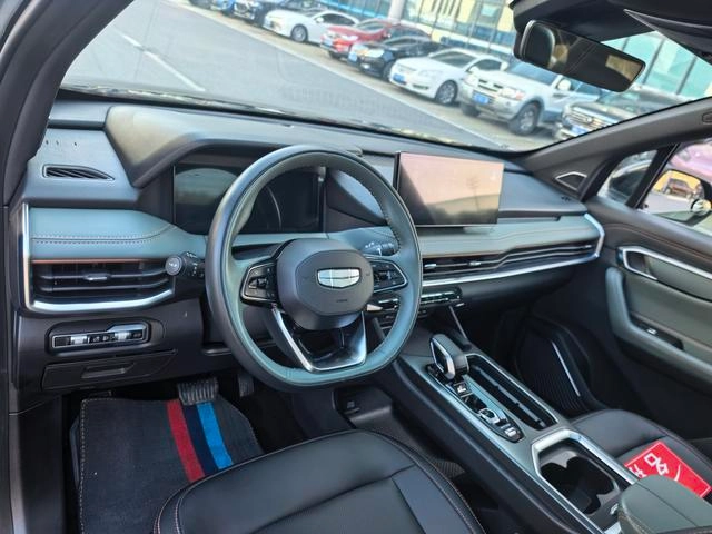 Geely Okavango L 2023 2.0TD DCT Premium Trim interior photo 8