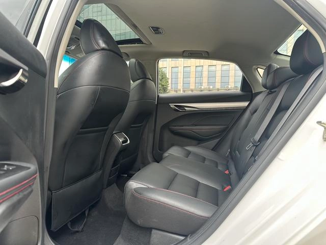 Geely Binrui 2019 200T DCT Plantronics Edition interior photo 9