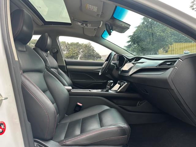 Geely Binrui 2019 200T DCT Plantronics Edition interior photo 11