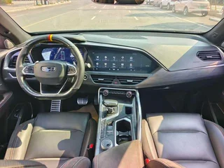 Geely Xingyue 2020 High-energy version 350T Star Control AWD interior photo 12