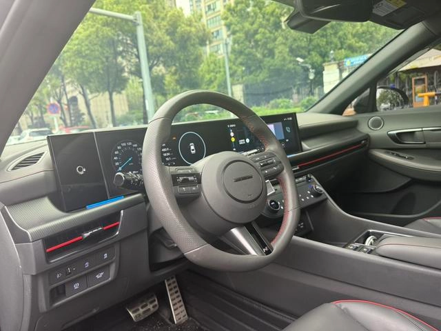 Hyundai Sonata 2024 2.0T N Line Max interior photo 17 Hyundai Sonata 2024 2.0T N Line Max interior photo 17